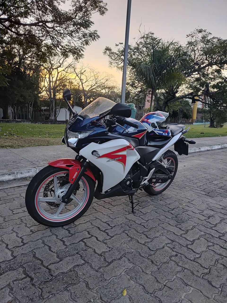 Honda Cbr 250r 2012
