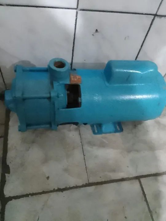 Bomba dagua - Foto 2