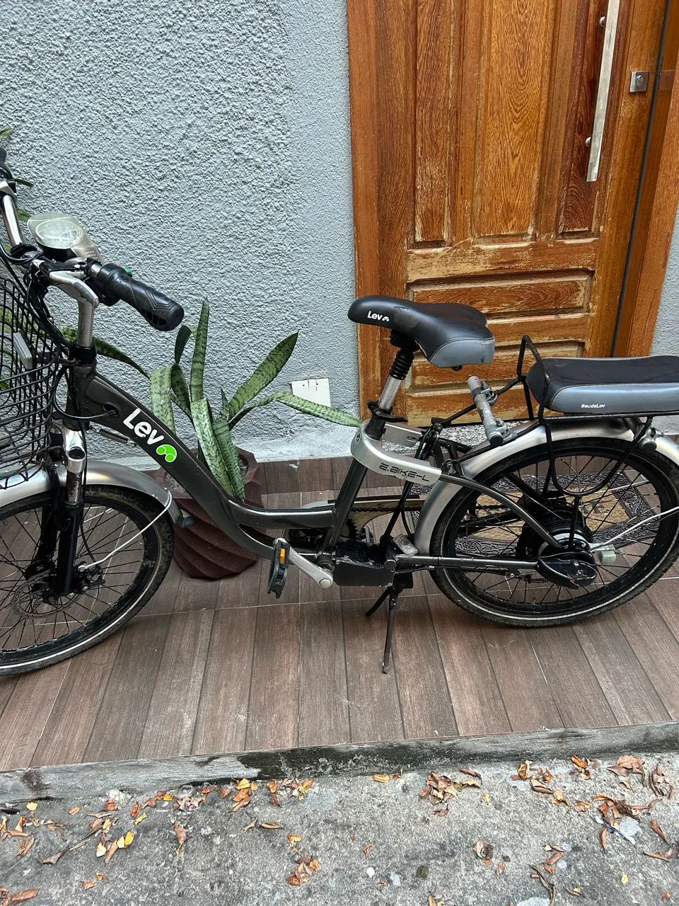 Desapego de uma linda bicicleta elétrica! Retira  lagoa Rodrigo de freita 