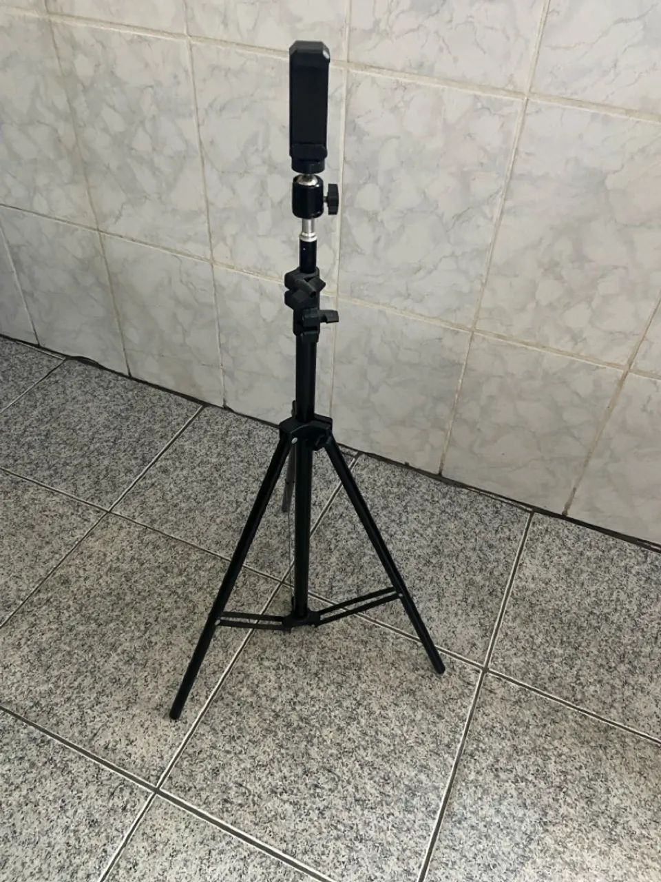 Tripé pra celular  - Foto 2