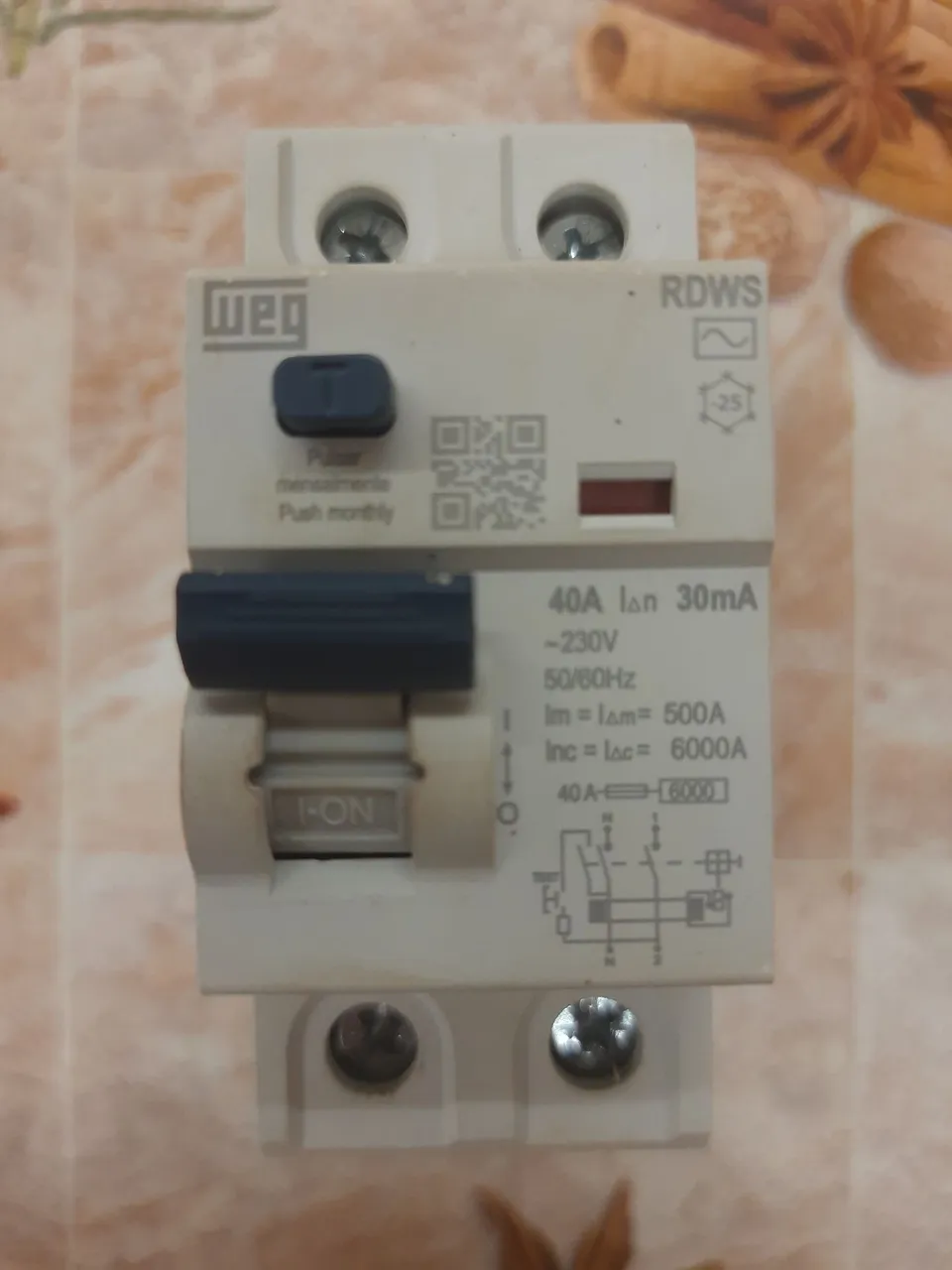 Disjuntor Weg 40A 30mA RDWS