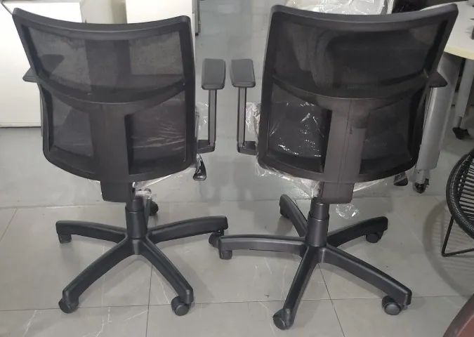 Cadeira de Escritório Frisokar Modelo Diretor - Foto 2