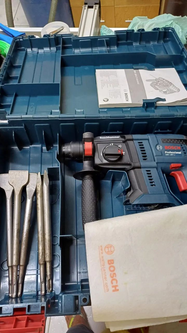 Martelete Perfurador Bosch GBH 180-LI 18v - Foto 3