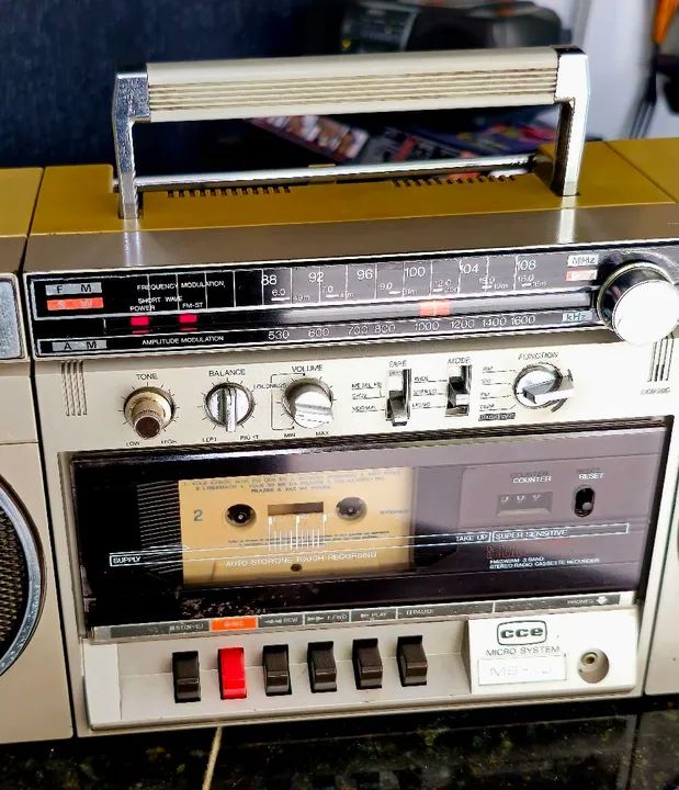 Rádio CCE MS10 anos 80 - Foto 3