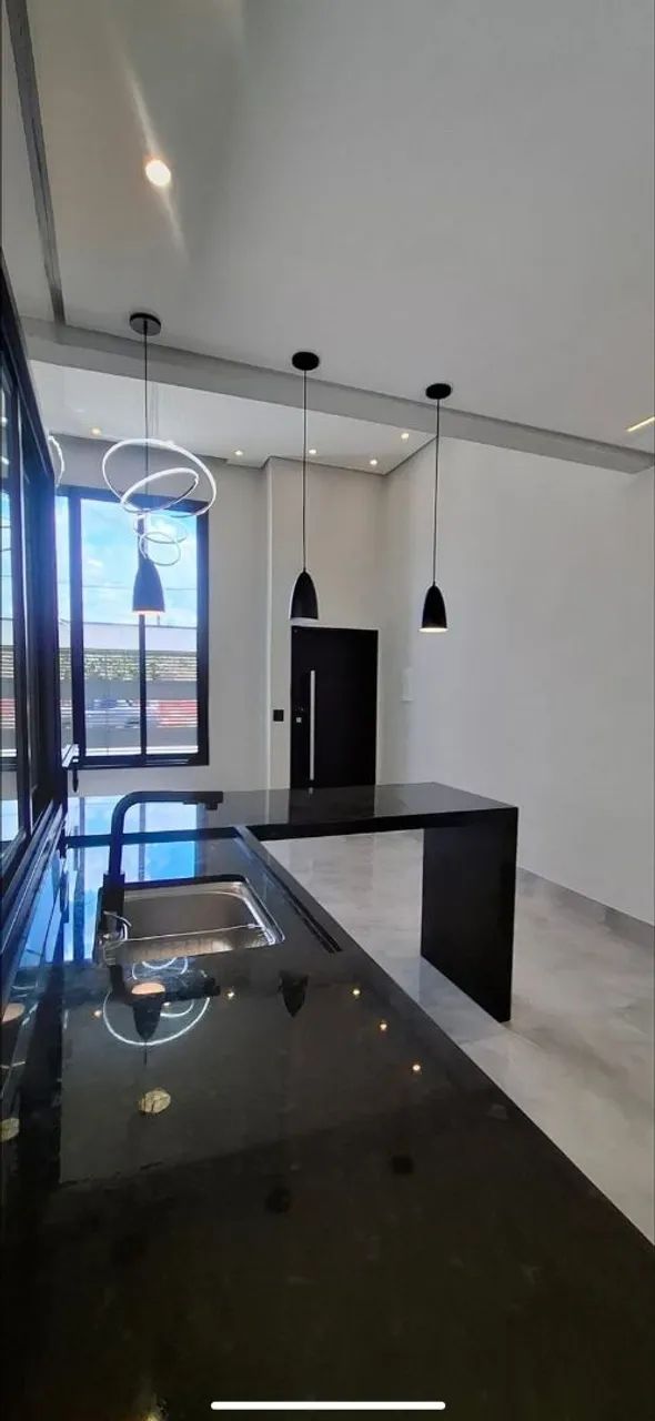 Casa 75m² 2 Dormitórios 1 Suíte 2 banheiros 2 vagas - Jd Lair - Mogi das Cruzes 