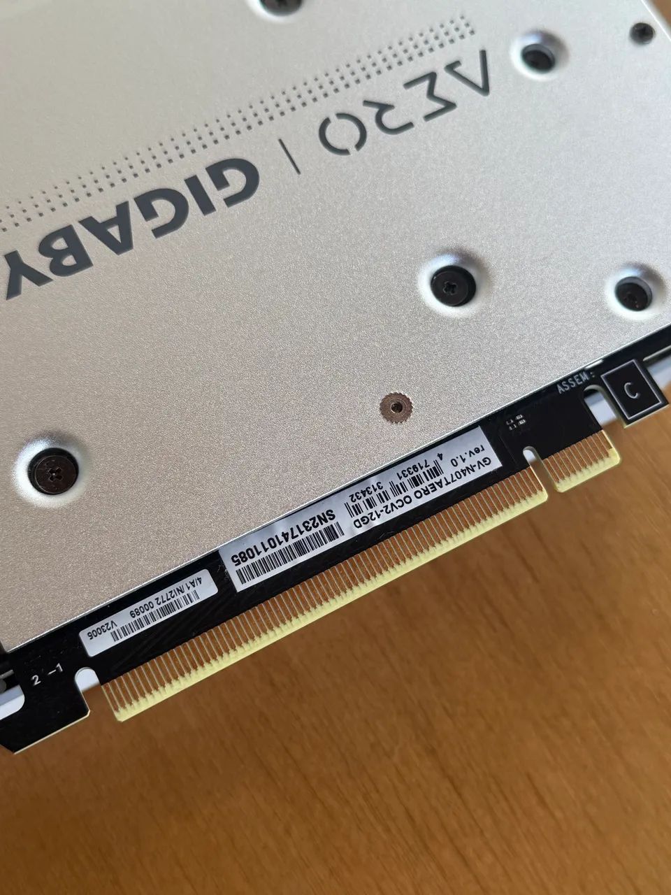 Gigabyte GeForce RTX 4070 Ti AERO OC 12G  - - Foto 6