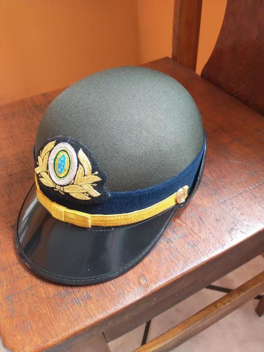 Quepe verde oficial EB 