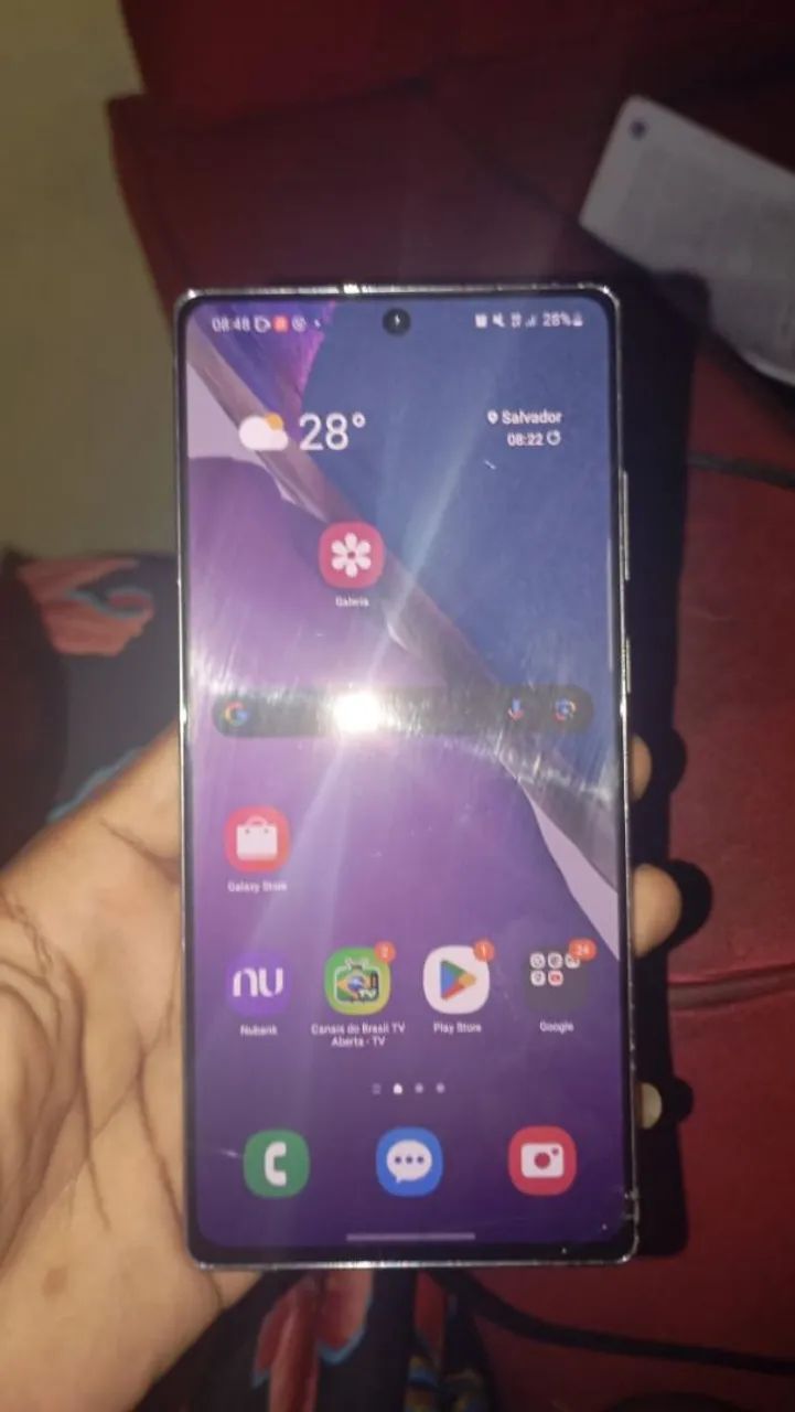 Vendo samsung note 20 só um trincomais todo bom  - Foto 3