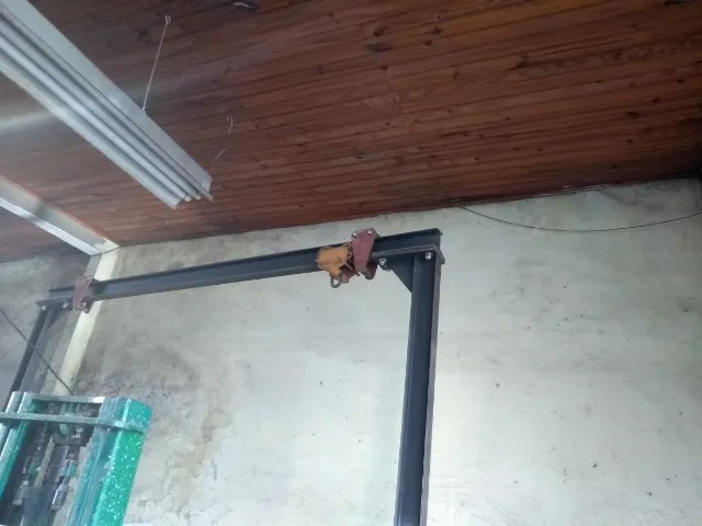 Pórtico de talha desmontável com talha de corrente 1ton