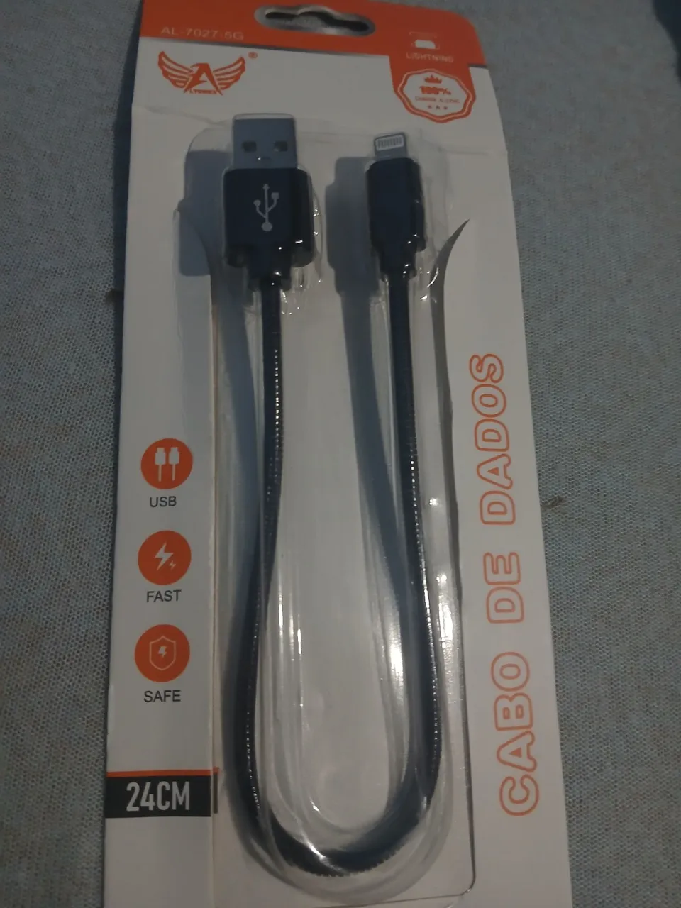 Cabo de dados para celular - 24cm