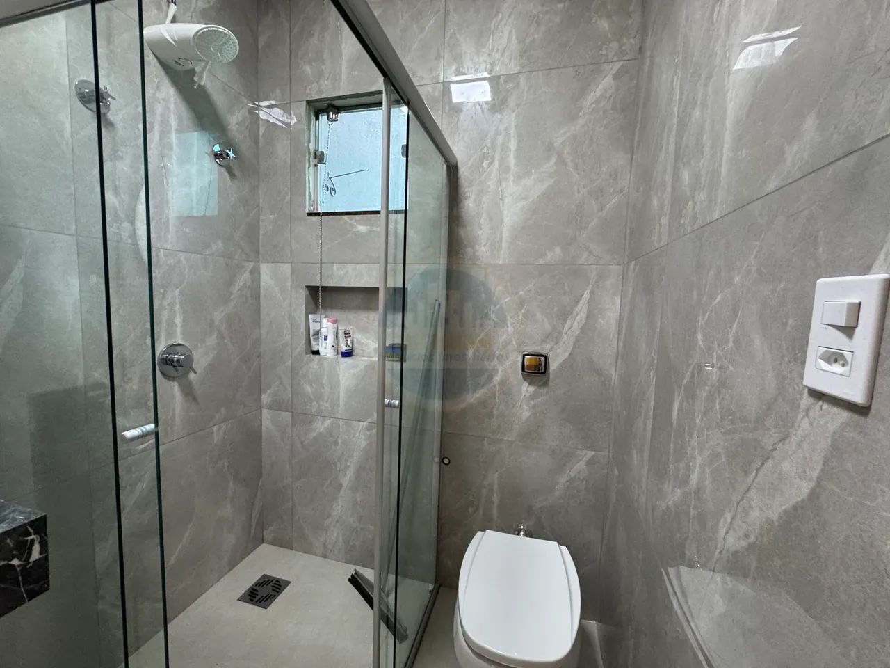 Sobrado com casa nos fundos - Foto 4