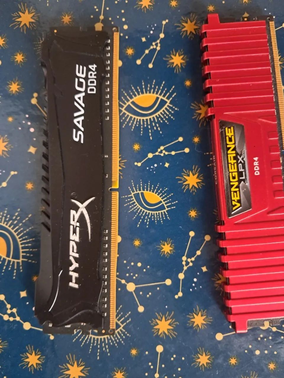 Memória RAM DDR4 4GB - Corsair Vengeance LPX e HyperX Savage - Foto 4