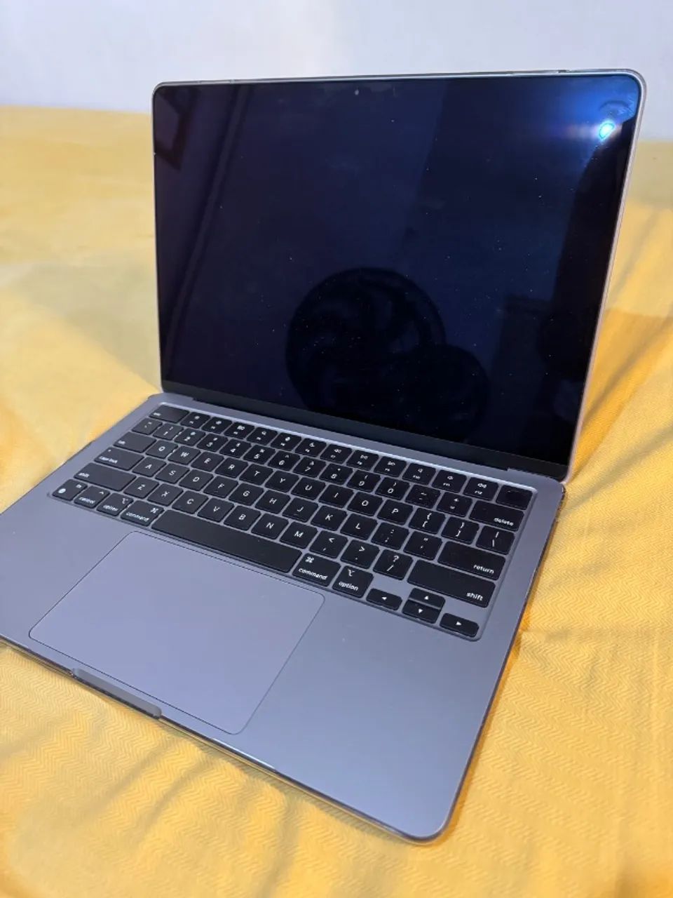 MacBook Air M2 - Cinza Espacial - 8GB / 256GB - 2022 - Notebooks