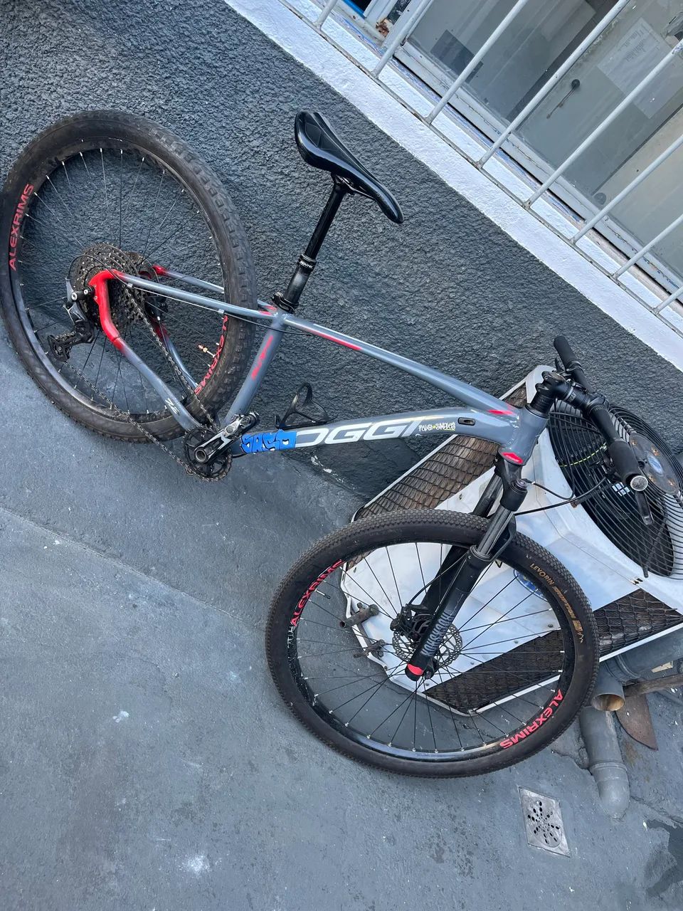 Vendo bicicleta aro 29 