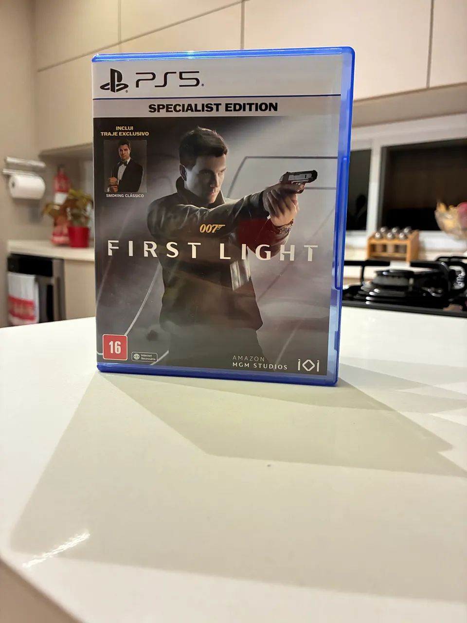 007 First Light - PS5 - Foto 3