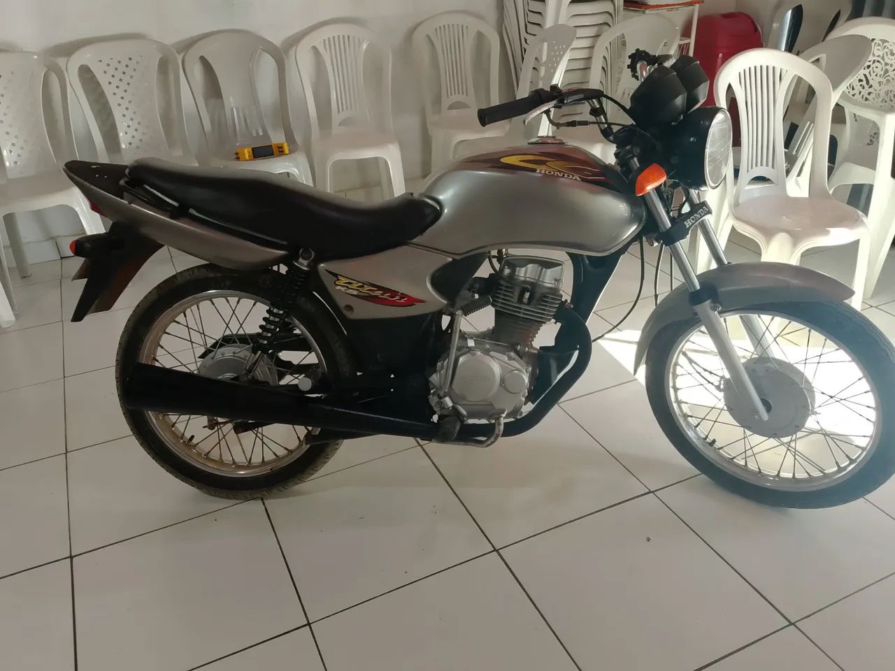 *Cg 125  - Foto 2