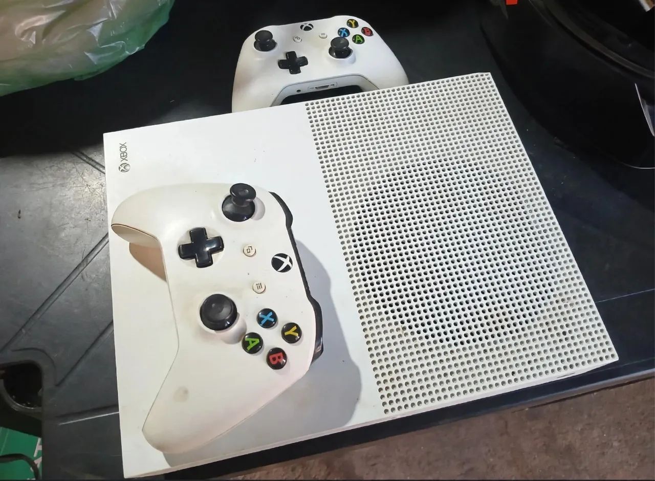 Xbox One s 