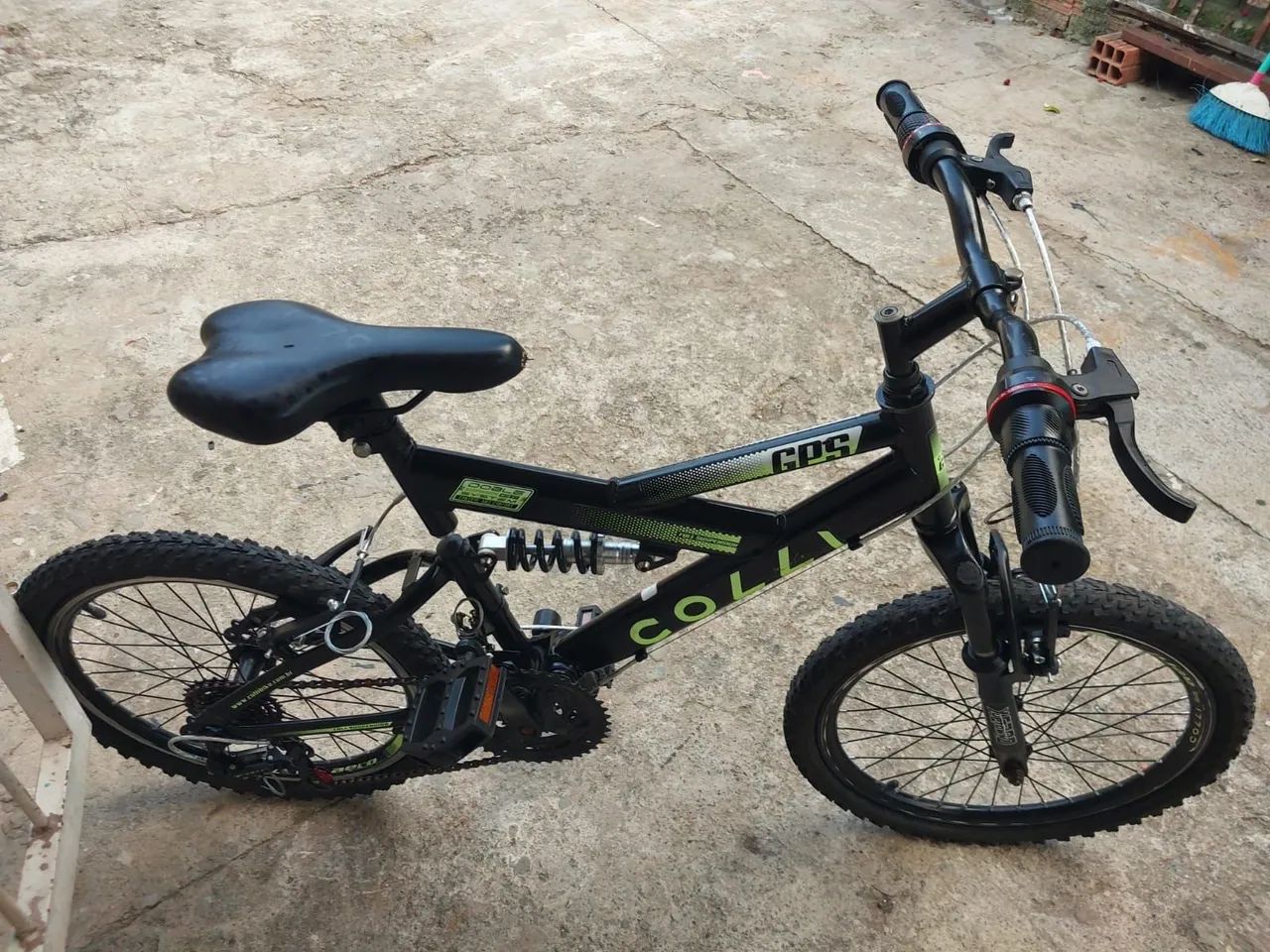 Bicicleta aro 20 colli 