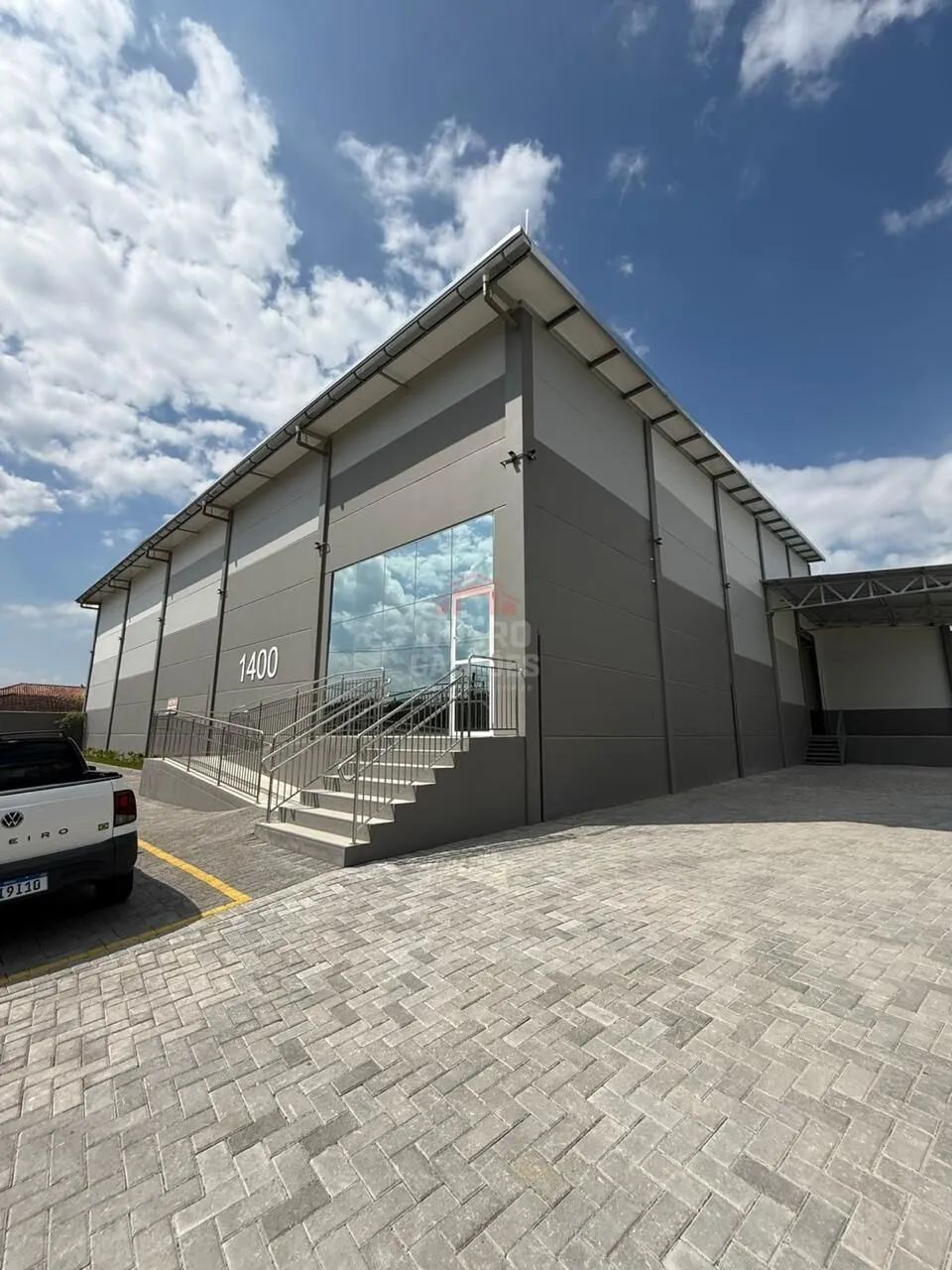 GALPÃO 726m² NOVO PARA ALUGAR EM BRUSQUE