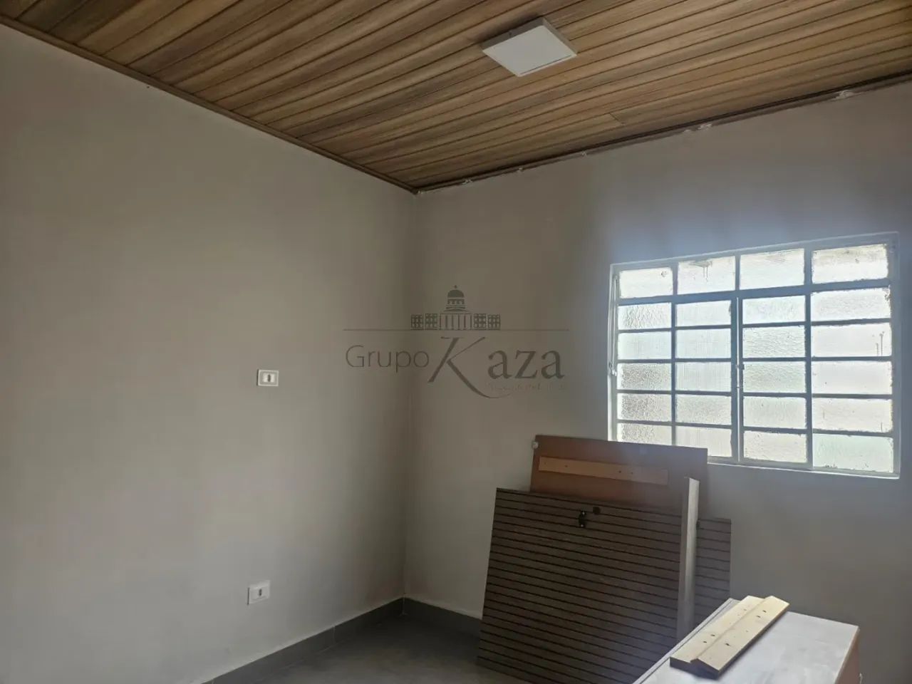Casa Residencial - Monte Castelo - 2 Dormitórios - 129m². - Foto 5