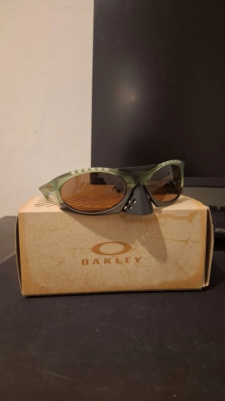 Óculos Oakley Plantaris Original - Lente Prizm - Completo com Caixa