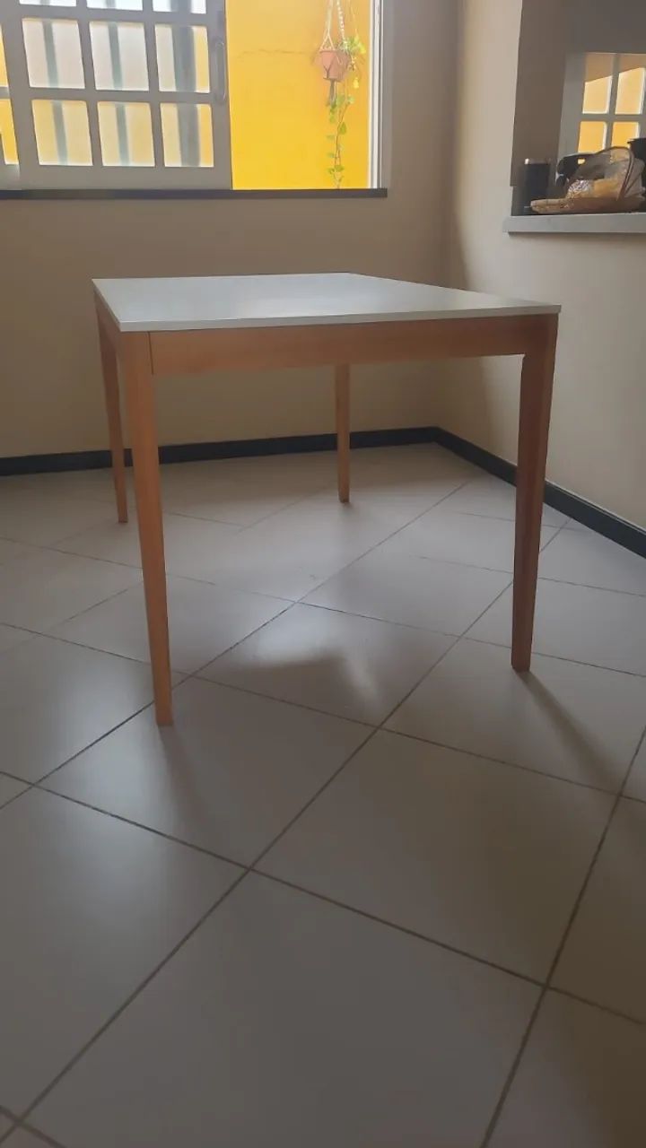 Mesa Tok&Stok 1,30 X 0,80. Pouco uso. Muito conservada - Foto 2