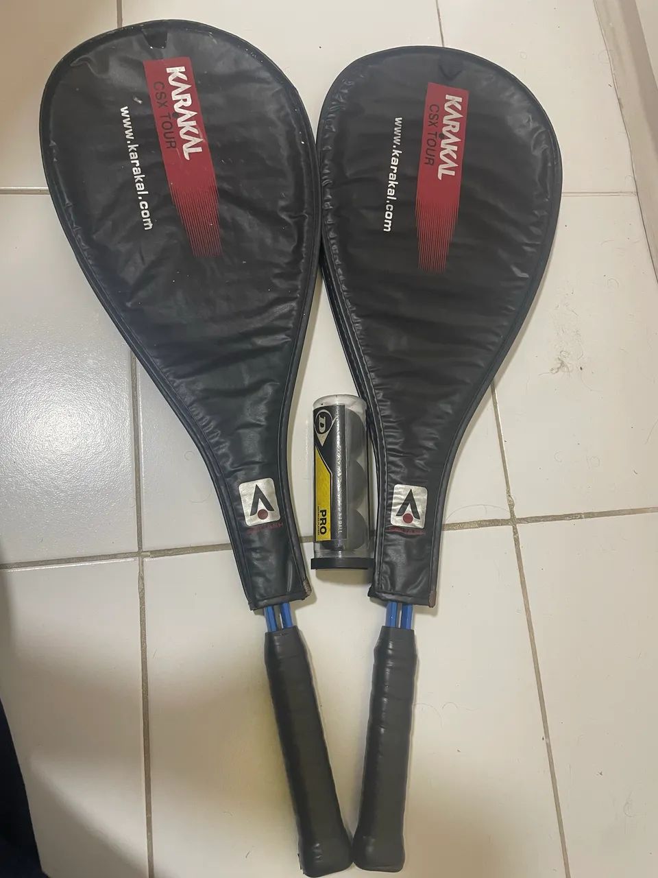 Raquete de Squash Karakal com bolas Dunlop Pro 