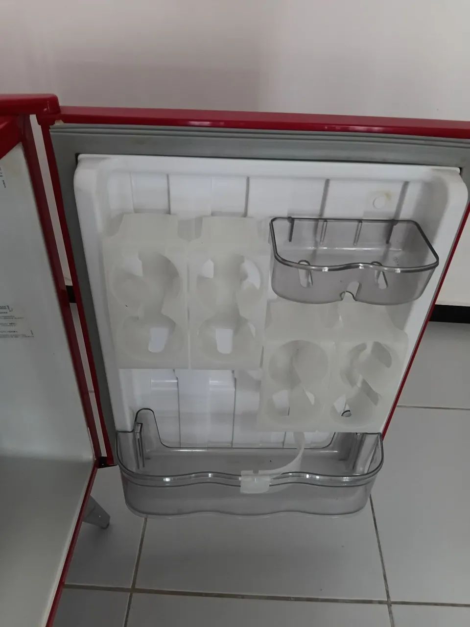 Frigobar retrô em PERFEITO funcionamento.  - Foto 3
