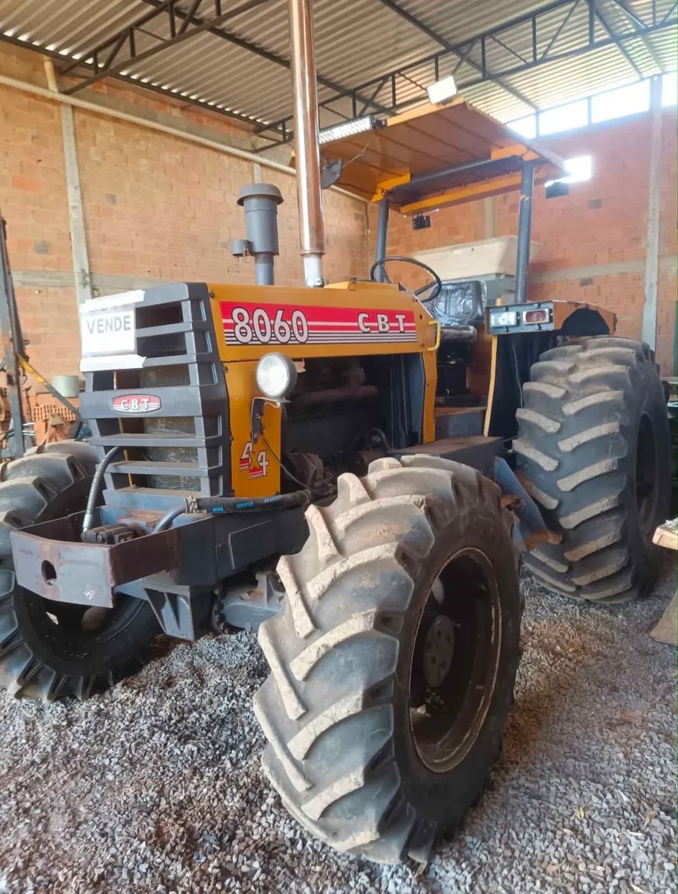 TRATOR CBT 8060 4x4 - Foto 2