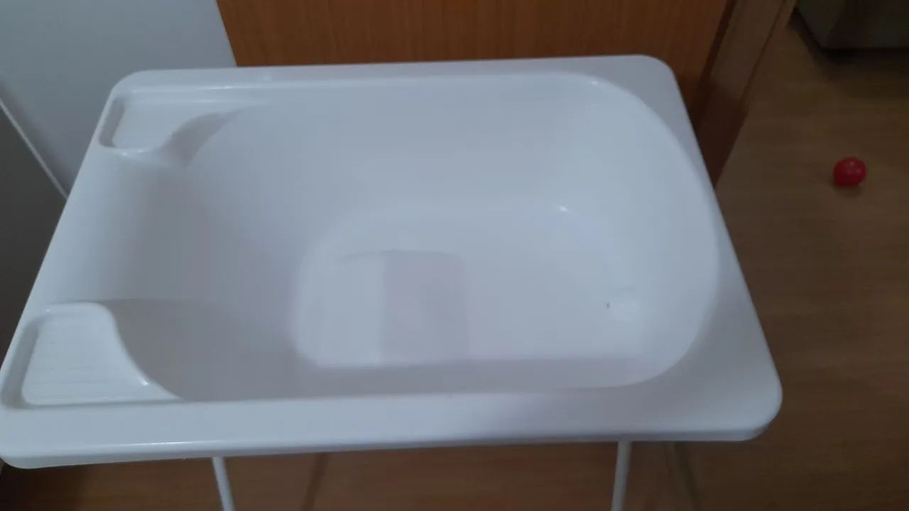 Banheira para bebe com suporte  - Foto 4