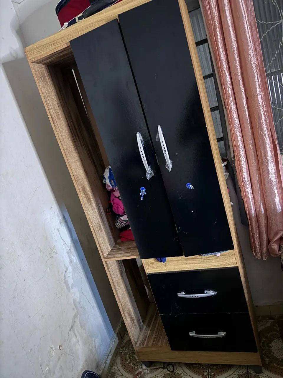 Guarda roupa solteiro 