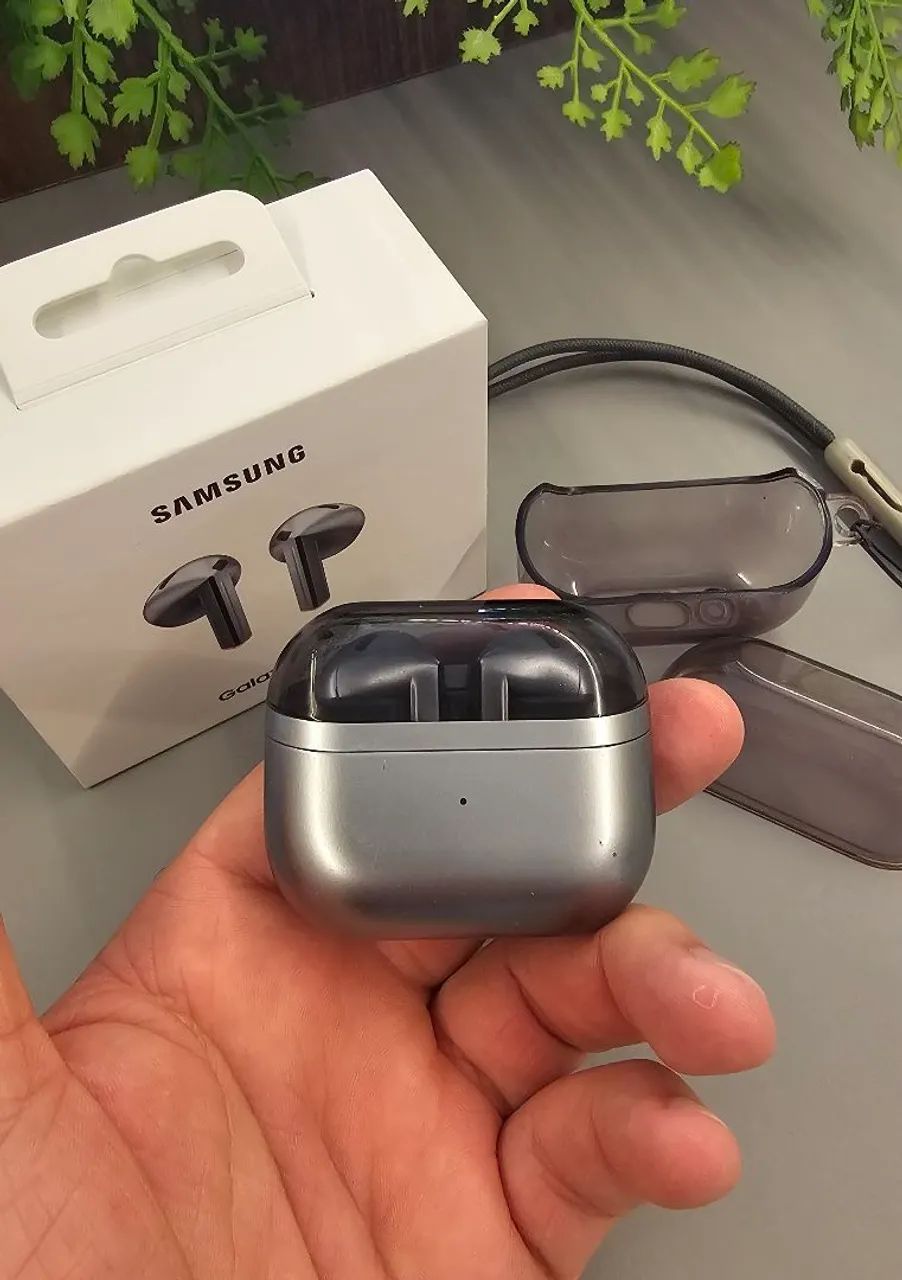 Samsung Galaxy Buds3 - Ótimo estado - Foto 3