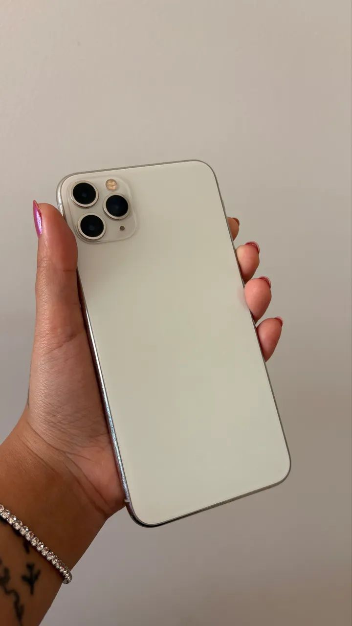IPHONE 11 PRO MAX- UNICA DONA - Foto 3