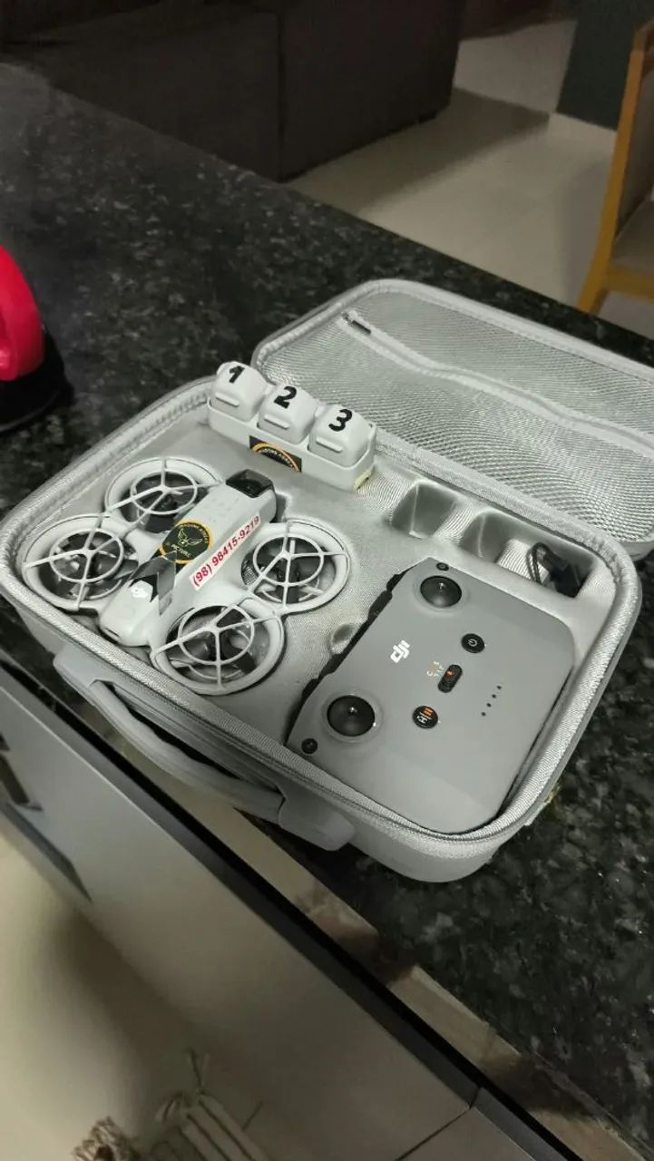 DJI Neo