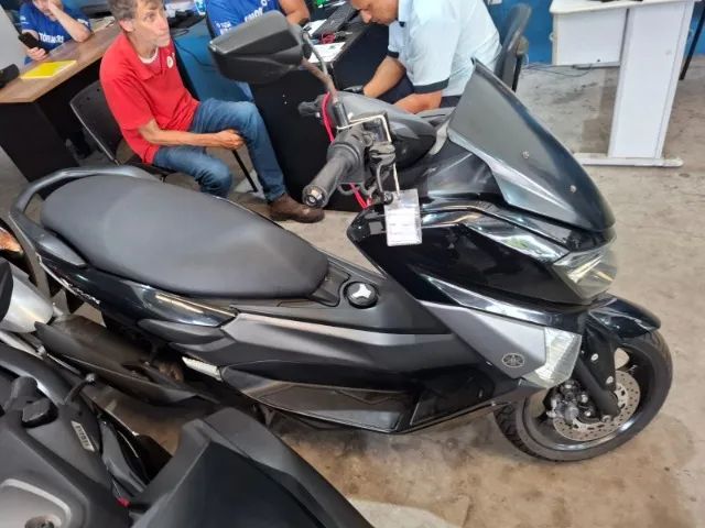 Yamaha Nmax 2019 - Foto 5