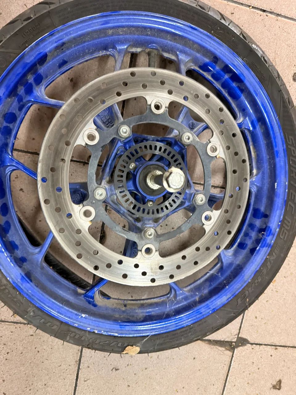 roda quebrada mt 03 com disco 