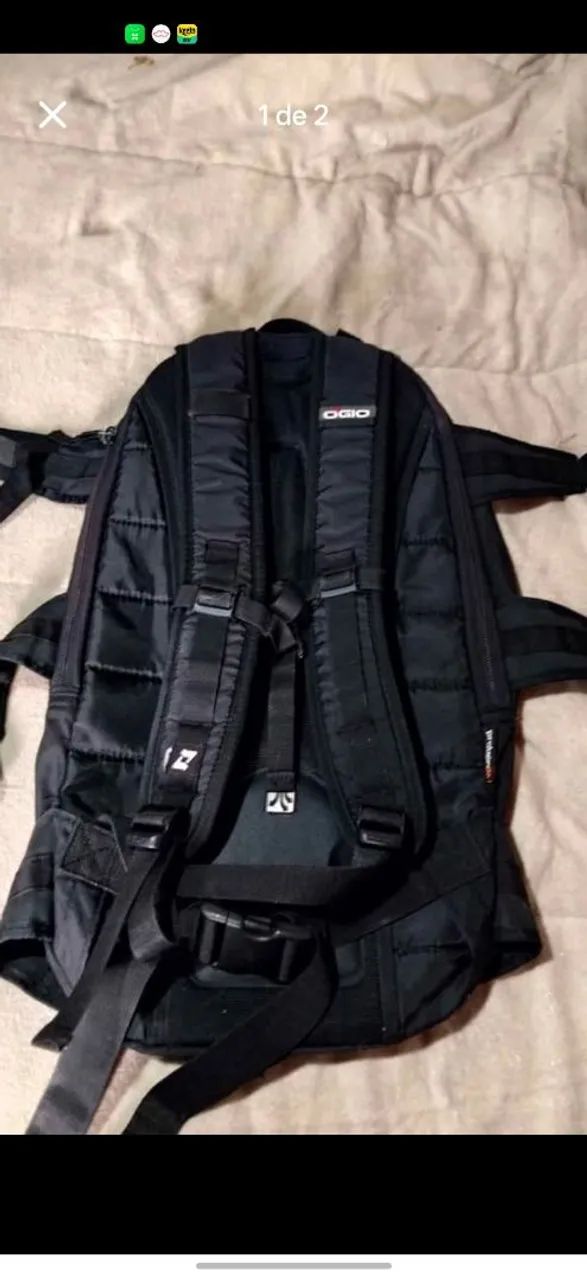 Mochila semi nova em ótimo estado  - Foto 2