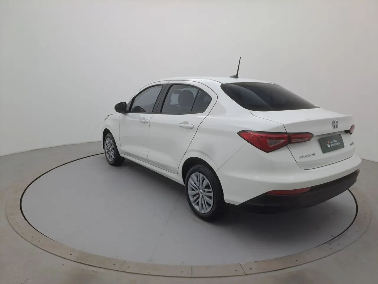 Fiat Cronos DRIVE 1.3 8V Flex Aut., foto 3 de 18