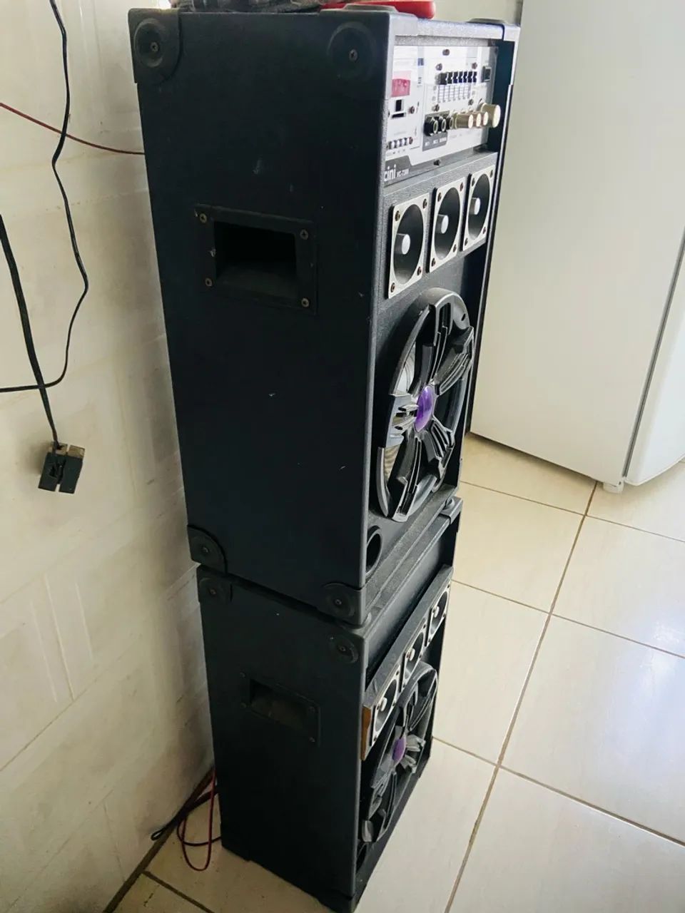 Vendo caixa de som dupla com Bluetooth  - Foto 3
