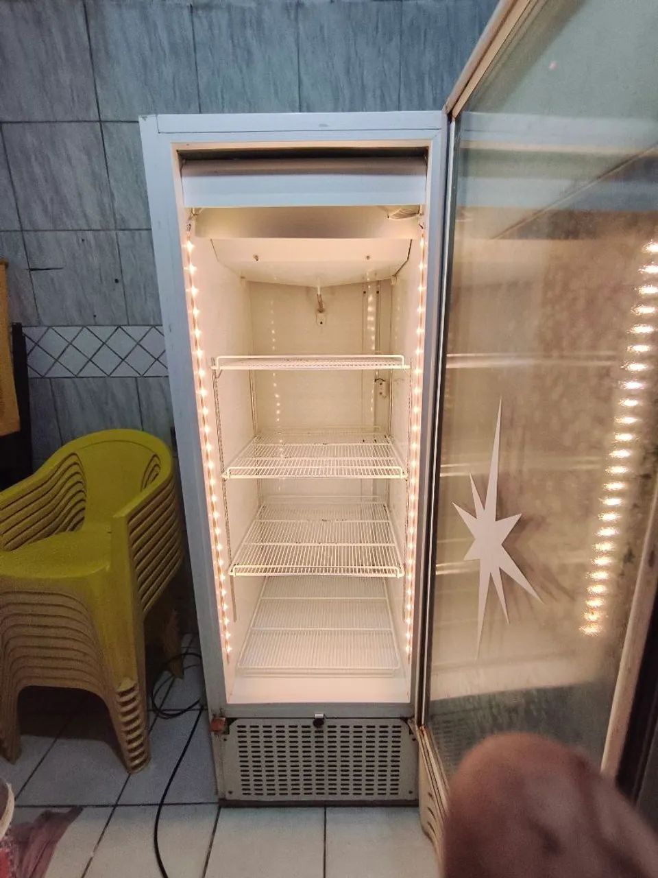Freezer vertical Stella Artois - Foto 2
