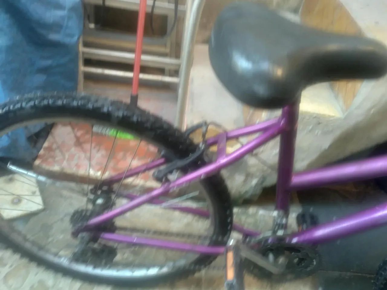 Bicicleta semi nova feminina aro 26 - Foto 4