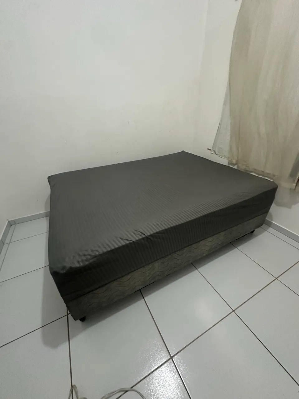 Vendo Cama Casal Bem conservada  - Foto 3