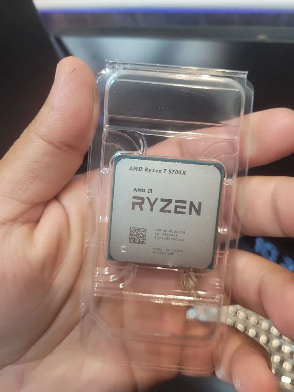 Processador AMD Ryzen 5700x  ESTADO DE ZERO !(Apenas Testado)