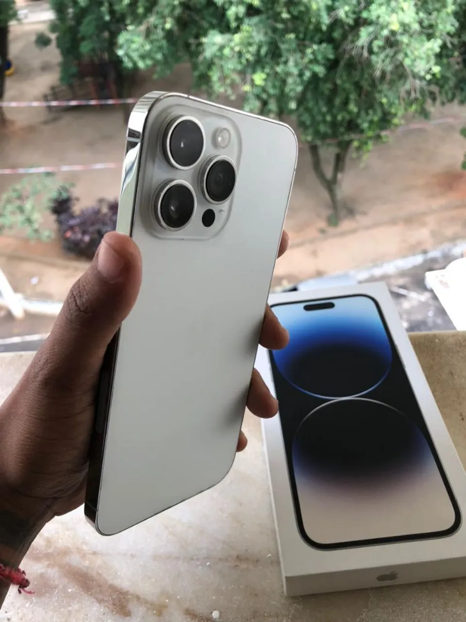iPhone 14 Pro Max 256Gb - (Roxo) - Celulares e Smartphones