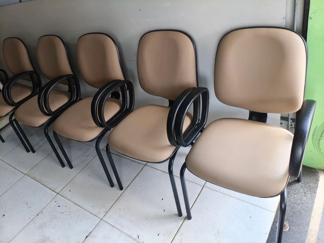 Cadeira fixa presidente  - Foto 4