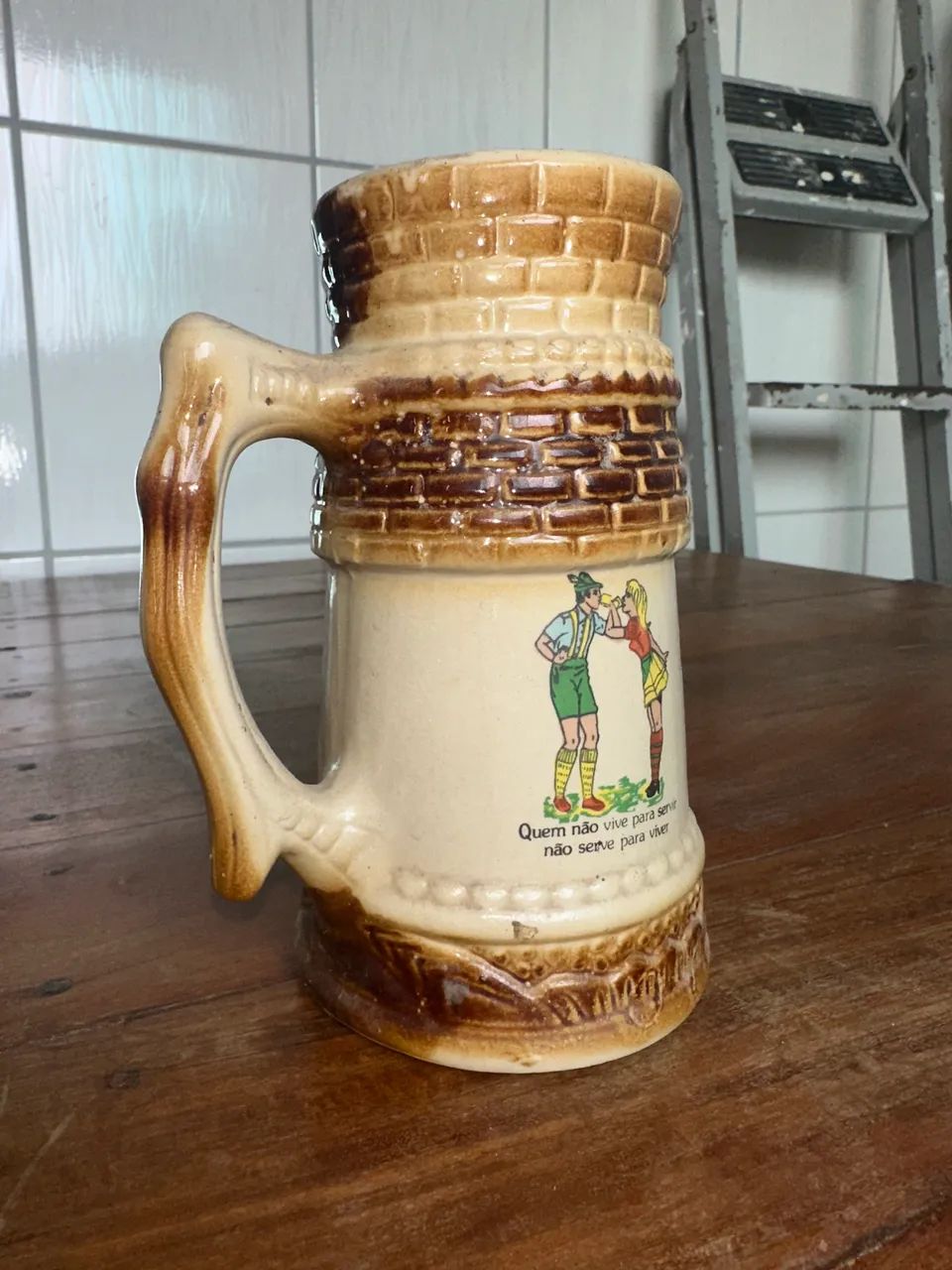 Canecas de porcelanato antigas  - Foto 3