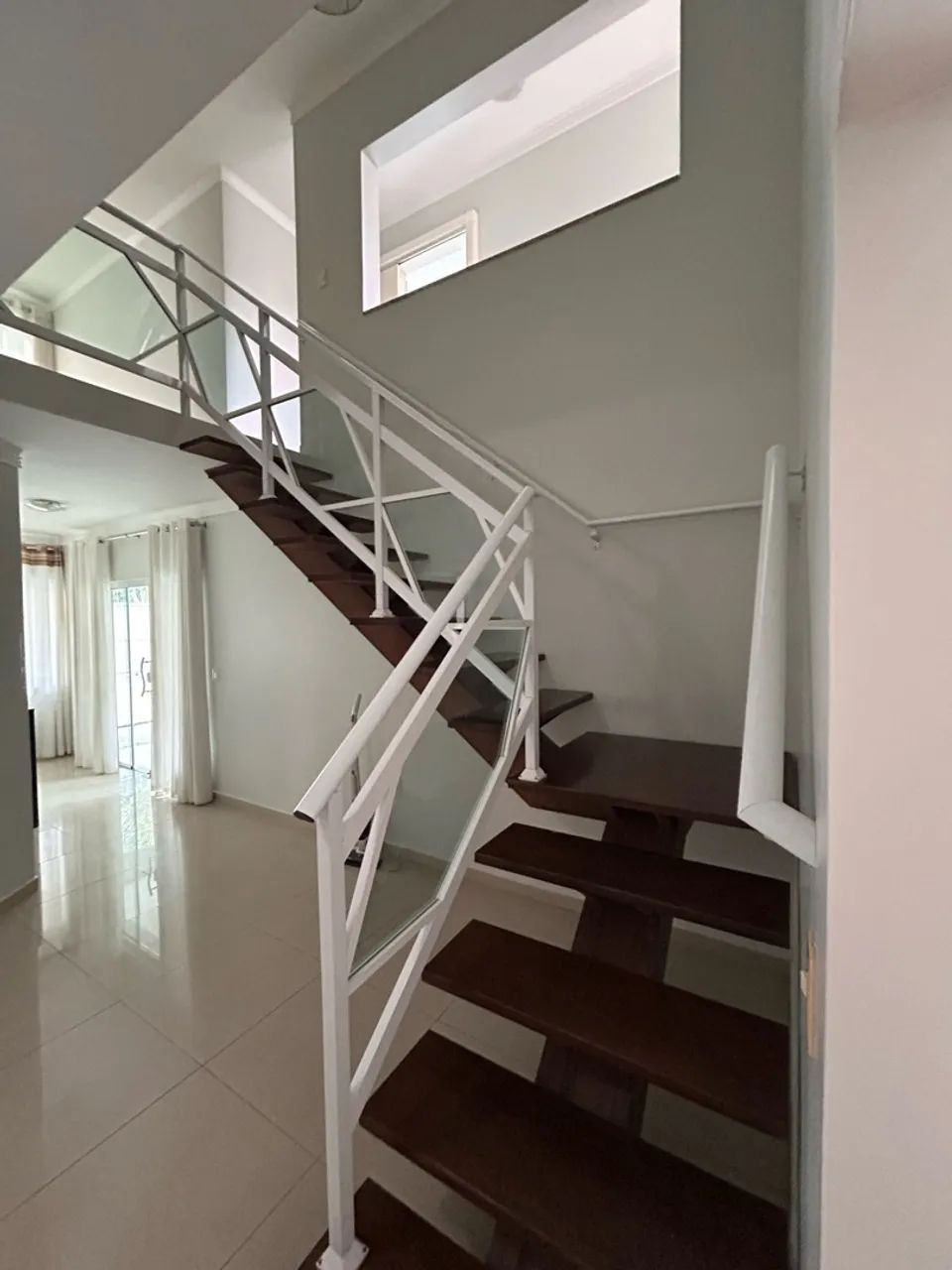 Alugo quarto em casa compartilhada! - Foto 5