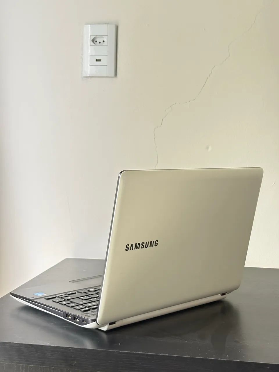 NOTEBOOK SAMSUNG ESSENTIALS