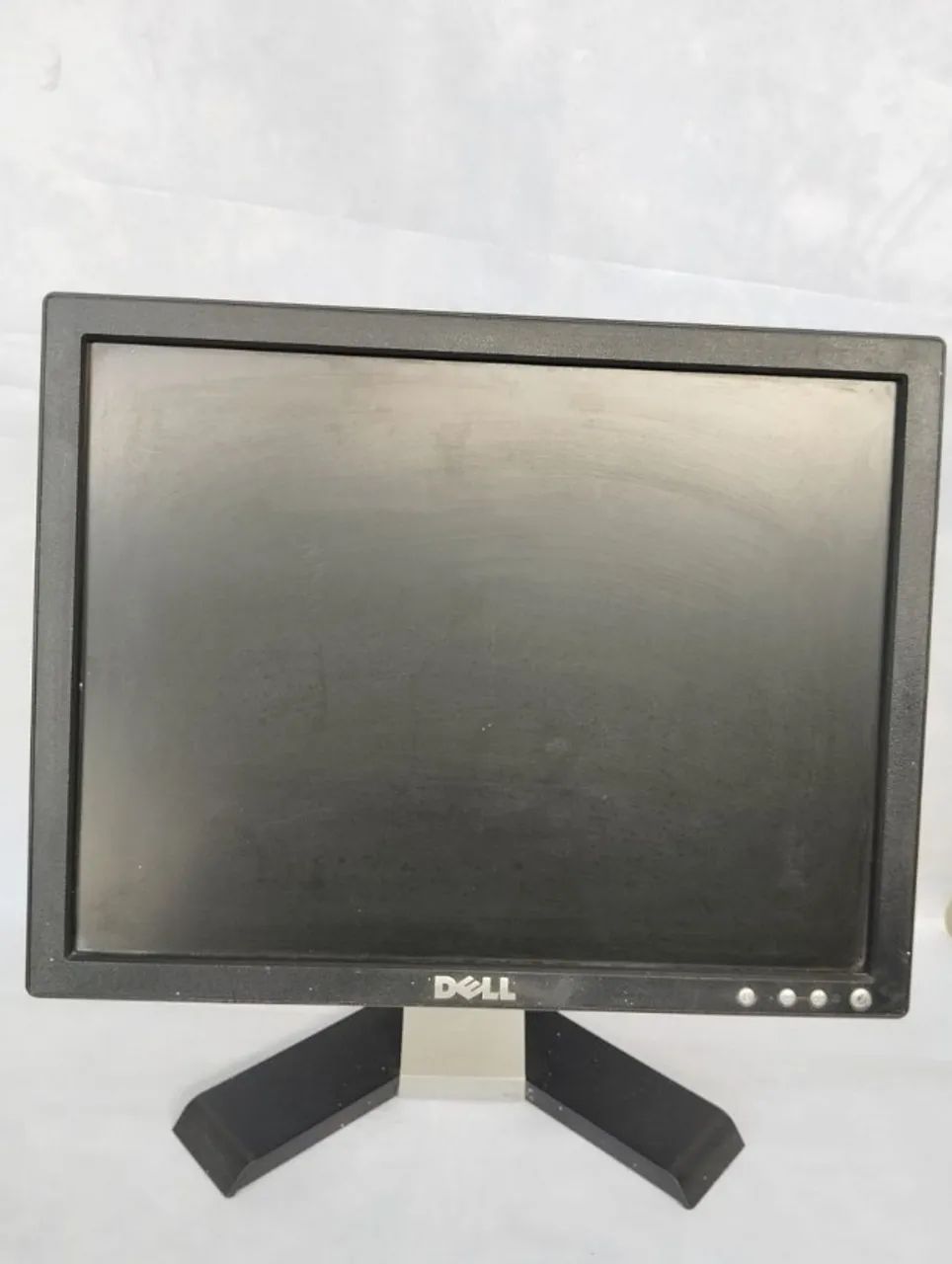 Monito Dell e157fpc preto