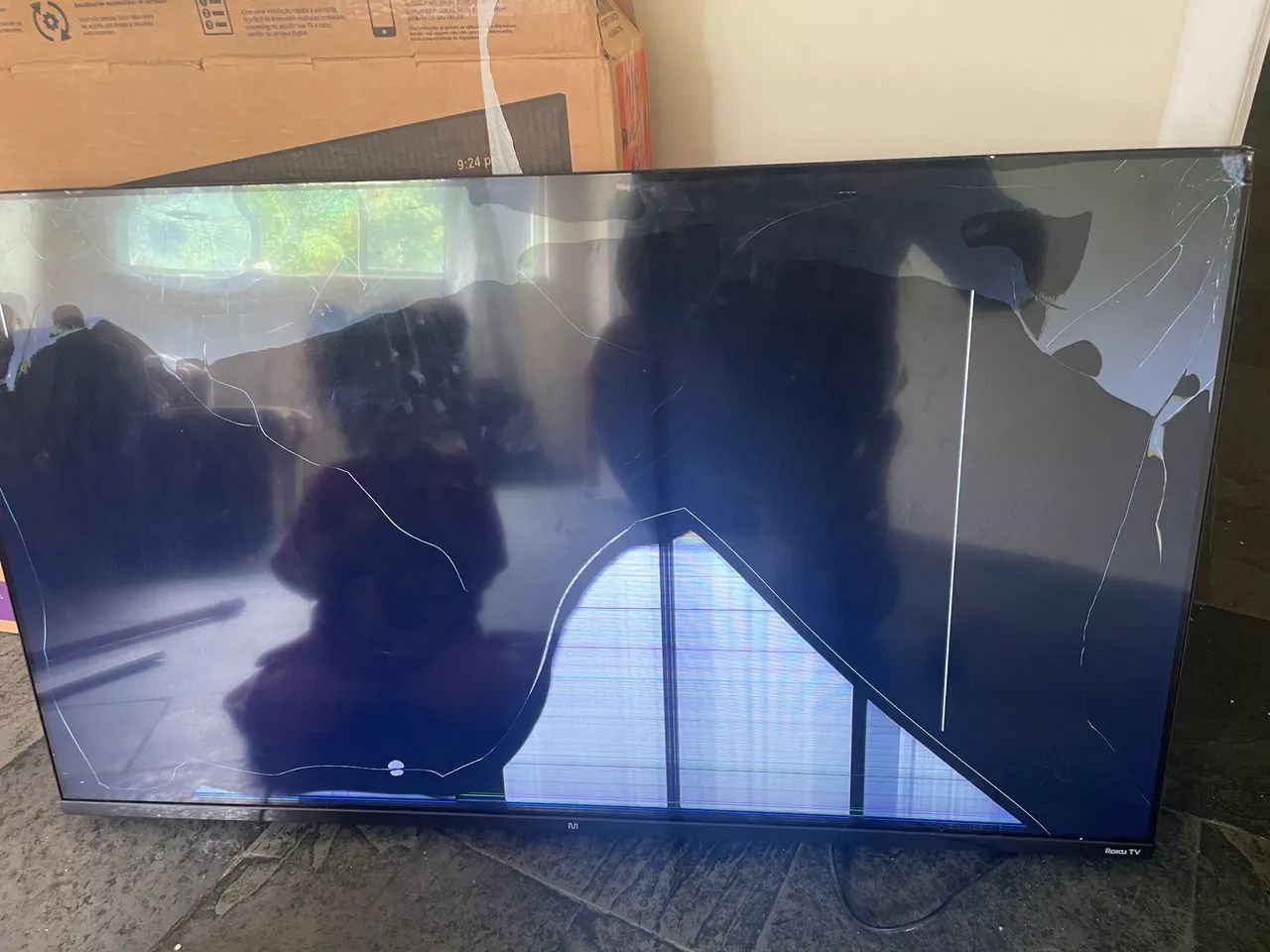 Tv para retirada de peças
